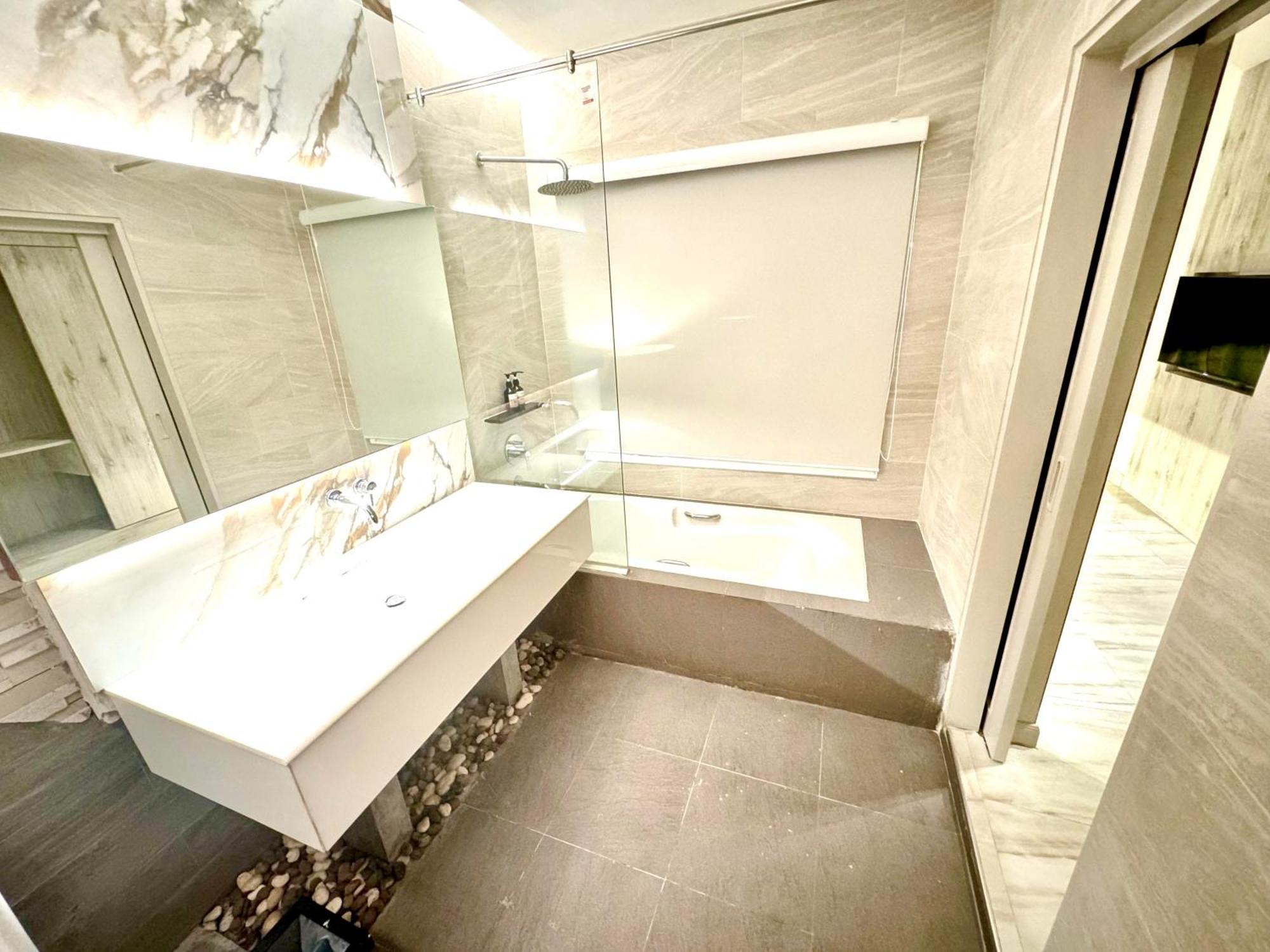 De Coze Hotel Patong Ngoại thất bức ảnh