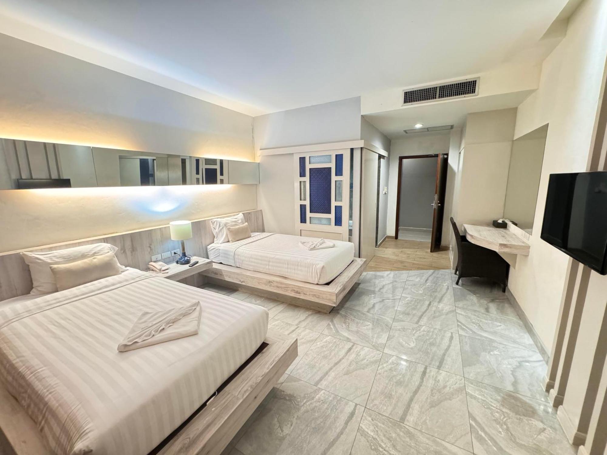 De Coze Hotel Patong Ngoại thất bức ảnh