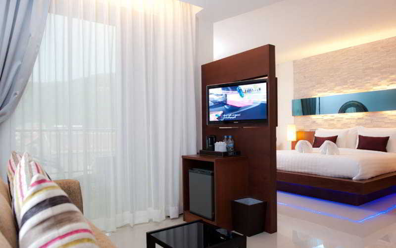 De Coze Hotel Patong Ngoại thất bức ảnh